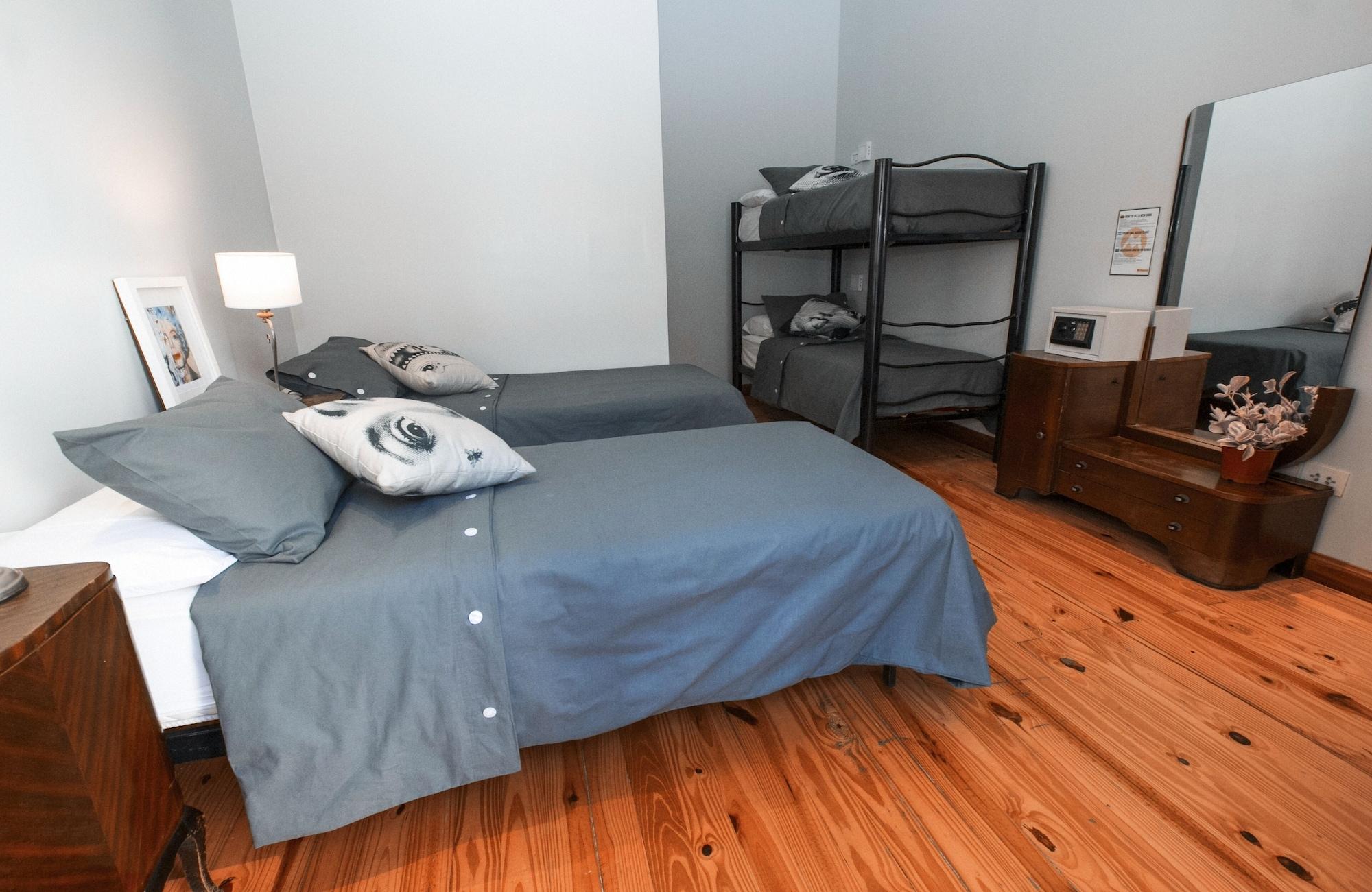 Milhouse Hostel Hipo بوينس آيرس المظهر الخارجي الصورة